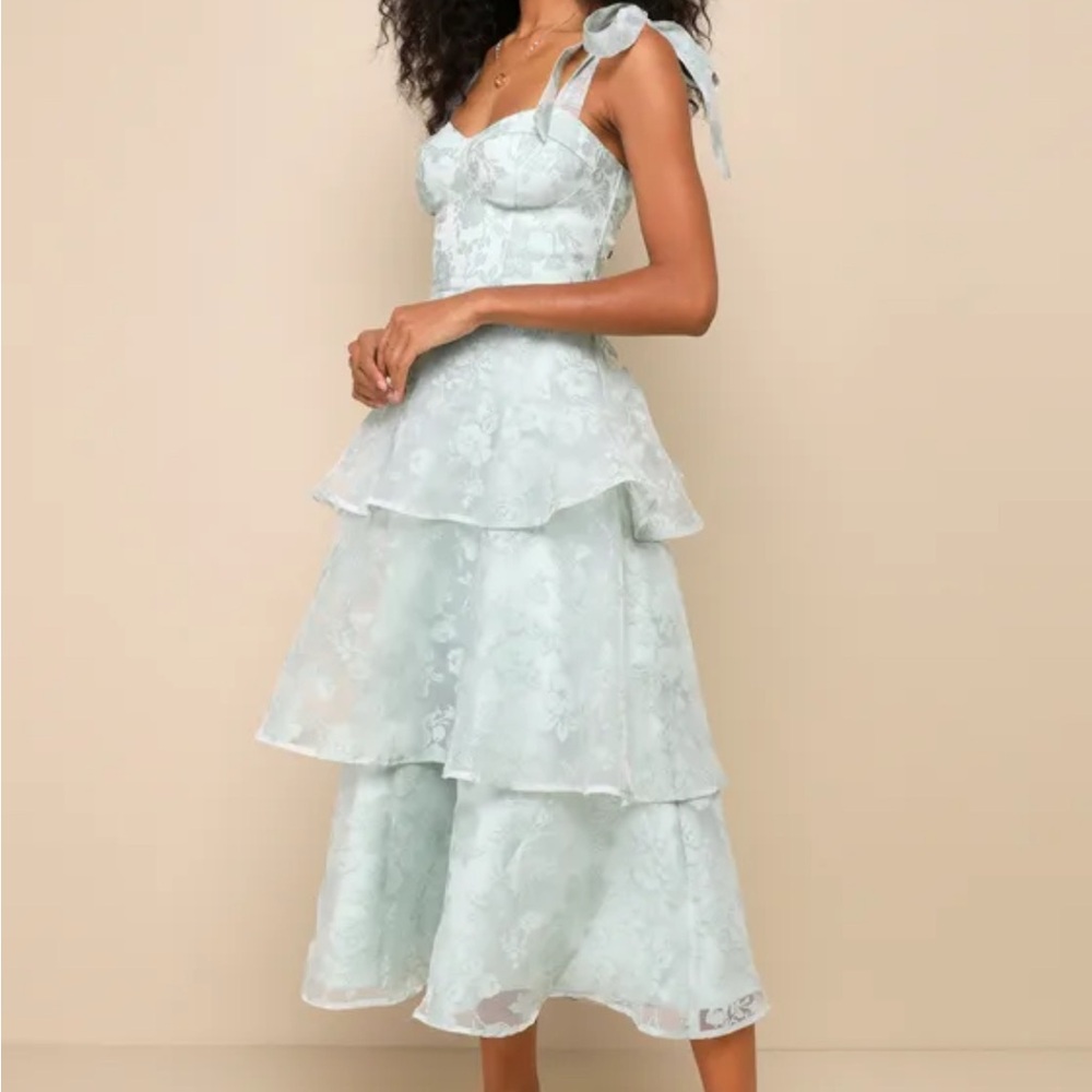 New w/ Tags- Lulu's Mint Green Layered Midi Dress